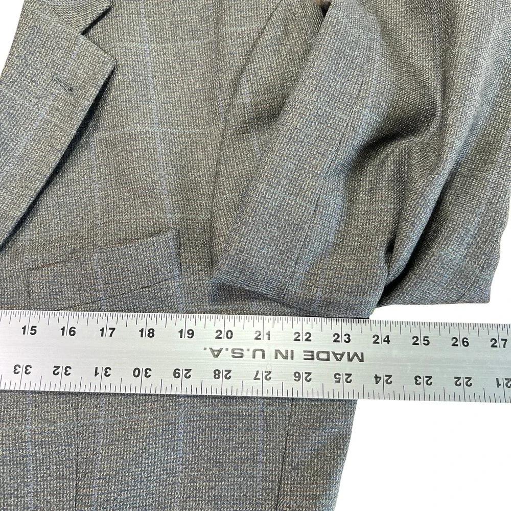 Nautica Blazer Mens 43R Gray Wool Cashmere Plaid 3 Button‎ Sport Coat